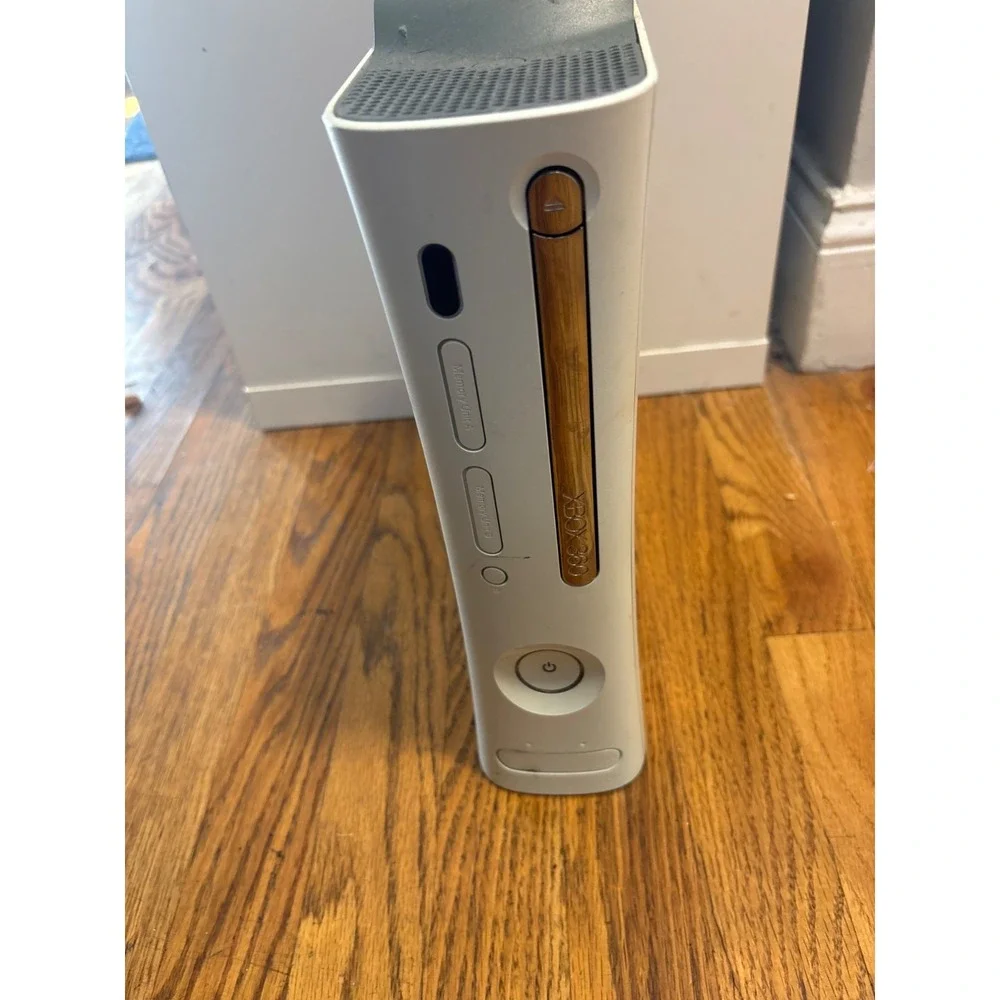 Microsoft Xbox 360 Pro Console 60GB White Good HDMI 2008 Wood Grain Tray